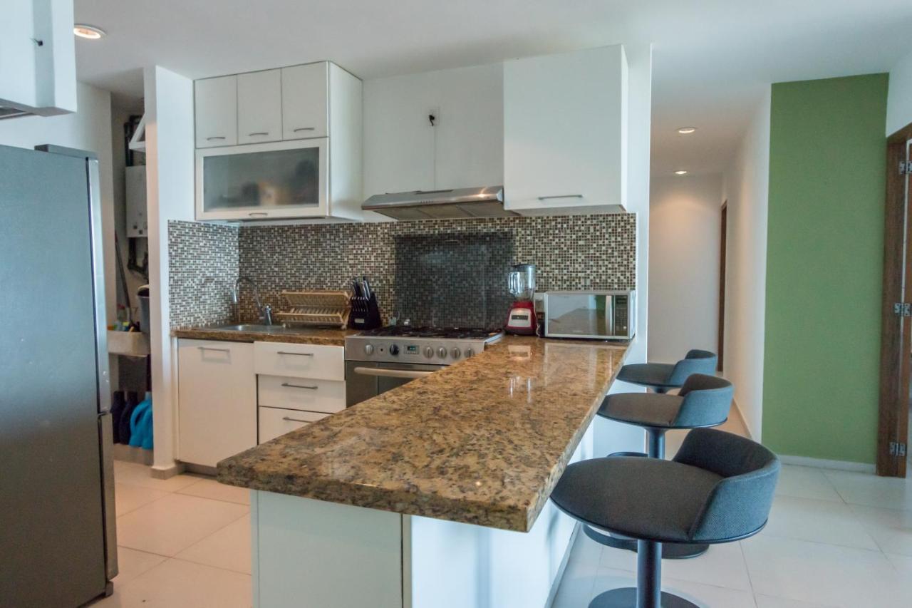 Beachfront Luxury Apartments Cancun Exterior photo