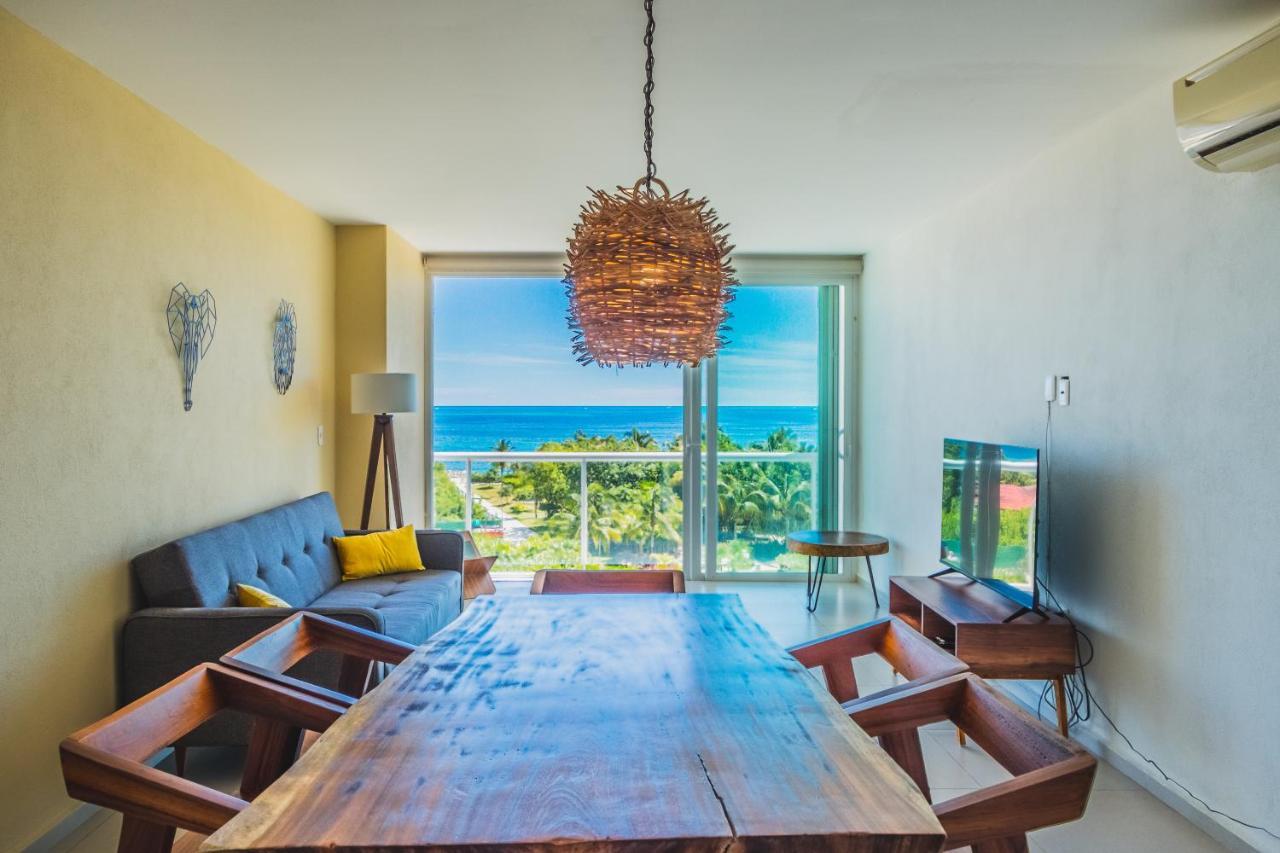 Beachfront Luxury Apartments Cancun Exterior photo